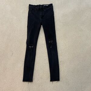 Rag & Bone / Jean High Rise Skinny Jeans! Size 25!